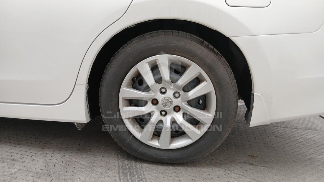2016 Nissan Altima — Rear Left Tyre — Photo 36