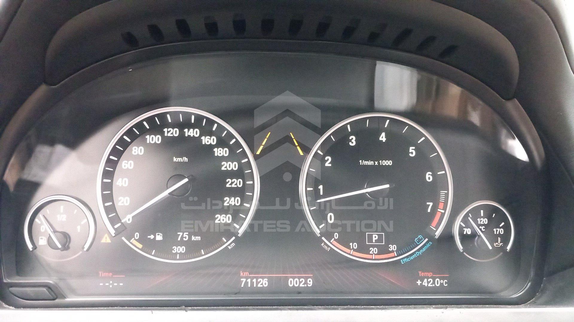 2010 BMW 750 VIN: WBAKB8108AC342700