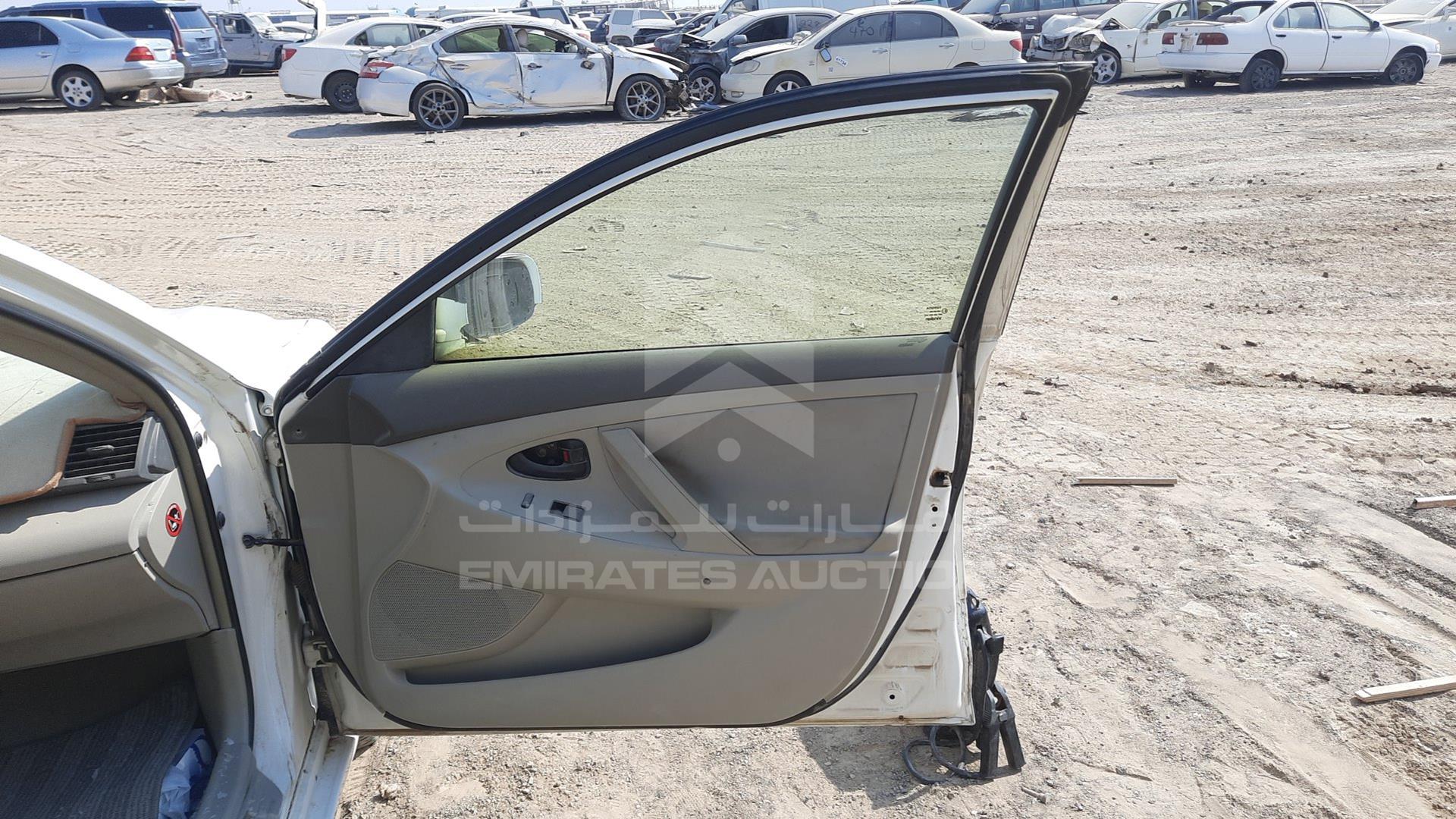 2008 TOYOTA CAMRY VIN: 6T1BE42K28X527718