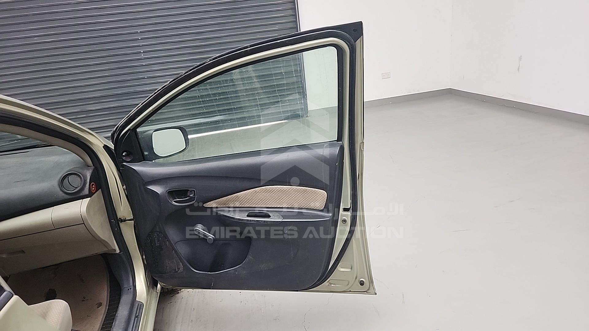 2008 TOYOTA YARIS VIN: JTDBW923681100533