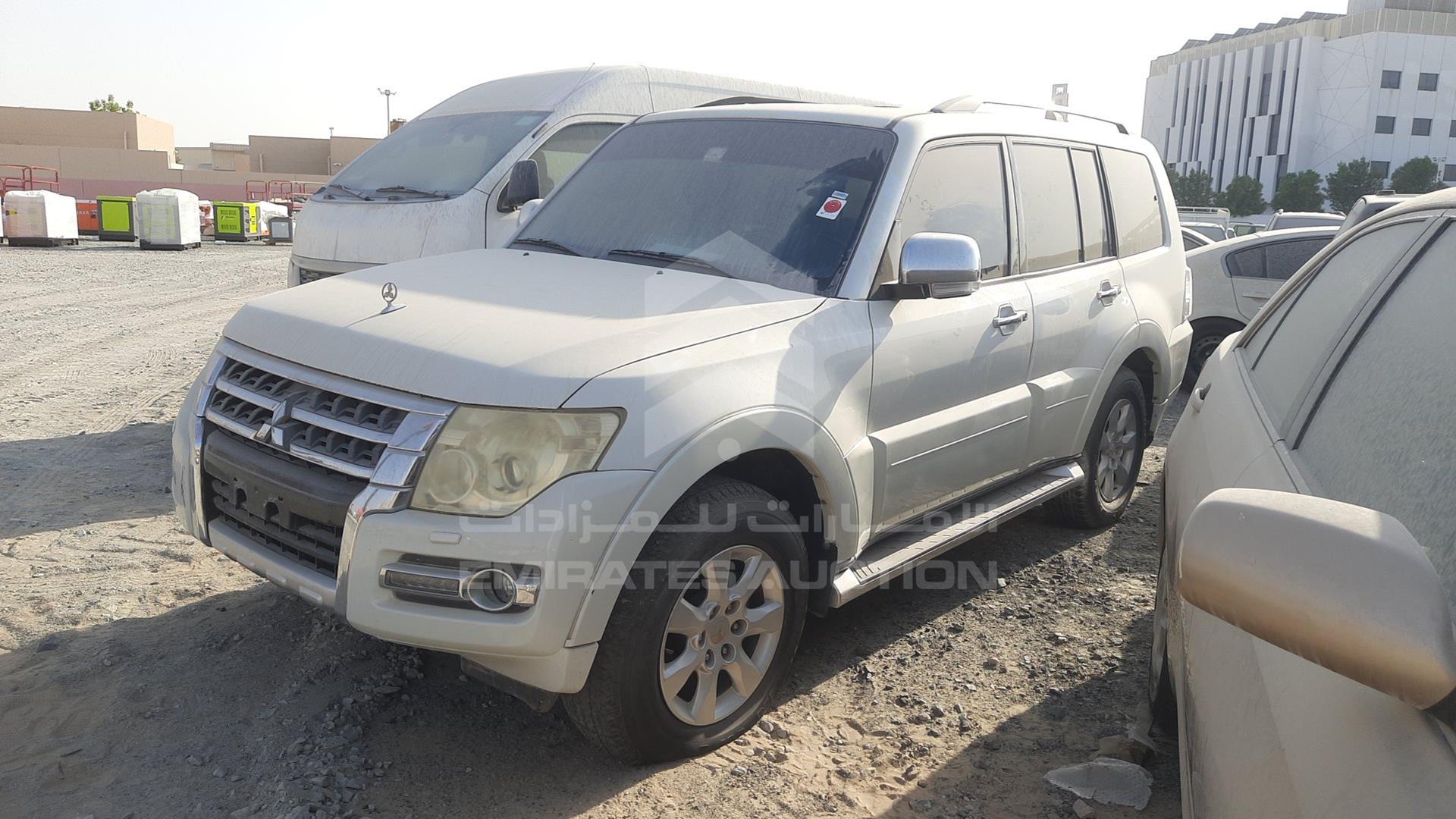 2013 MITSUBISHI PAJERO VIN: JMYLRV95WDJ704832