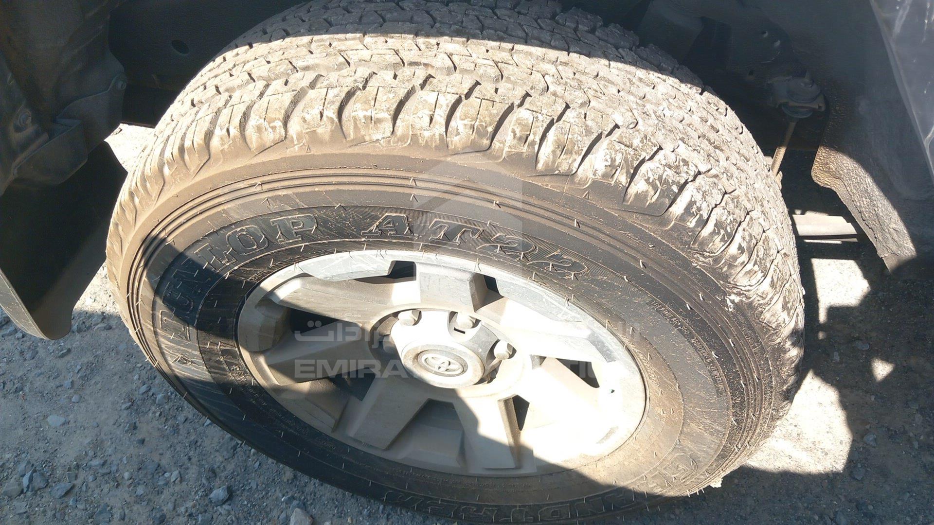 2022 TOYOTA FJ CRUISER VIN: JTEBU11F6NK266863
