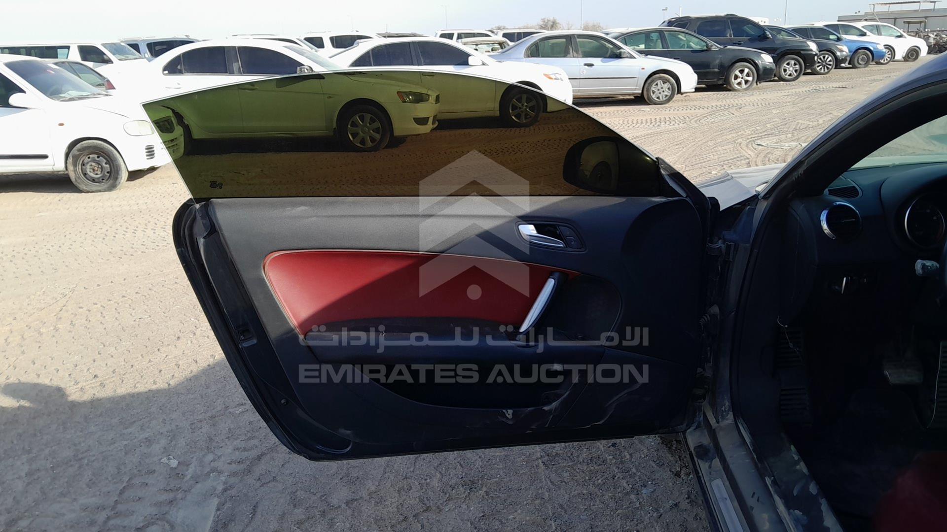 0 AUDI TT VIN: TRUAF28J491023886