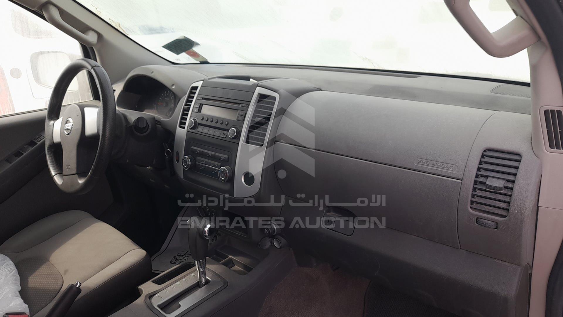 2014 NISSAN XTERRA VIN: 5N1AN0N69EN801356