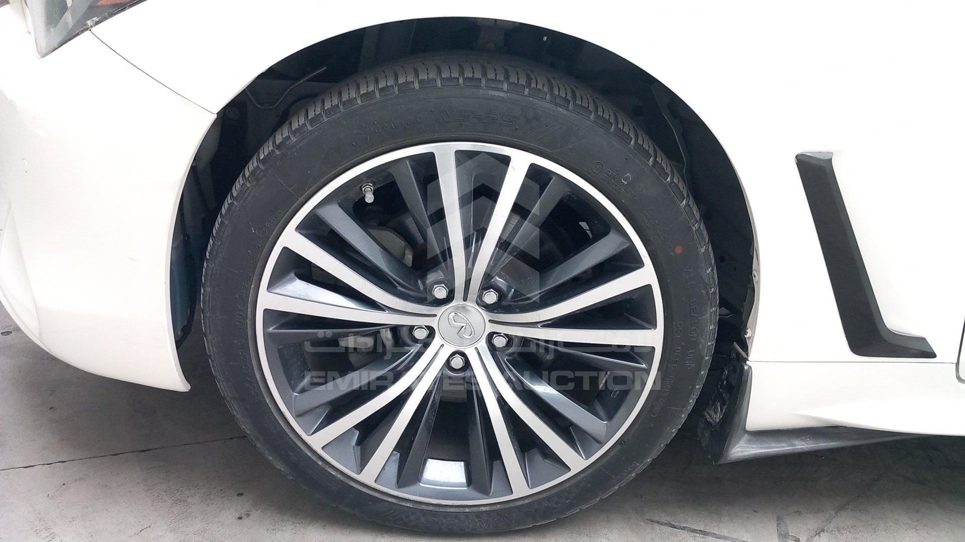 2017 INFINITI Q60 VIN: JN1CV7EK7HM110231