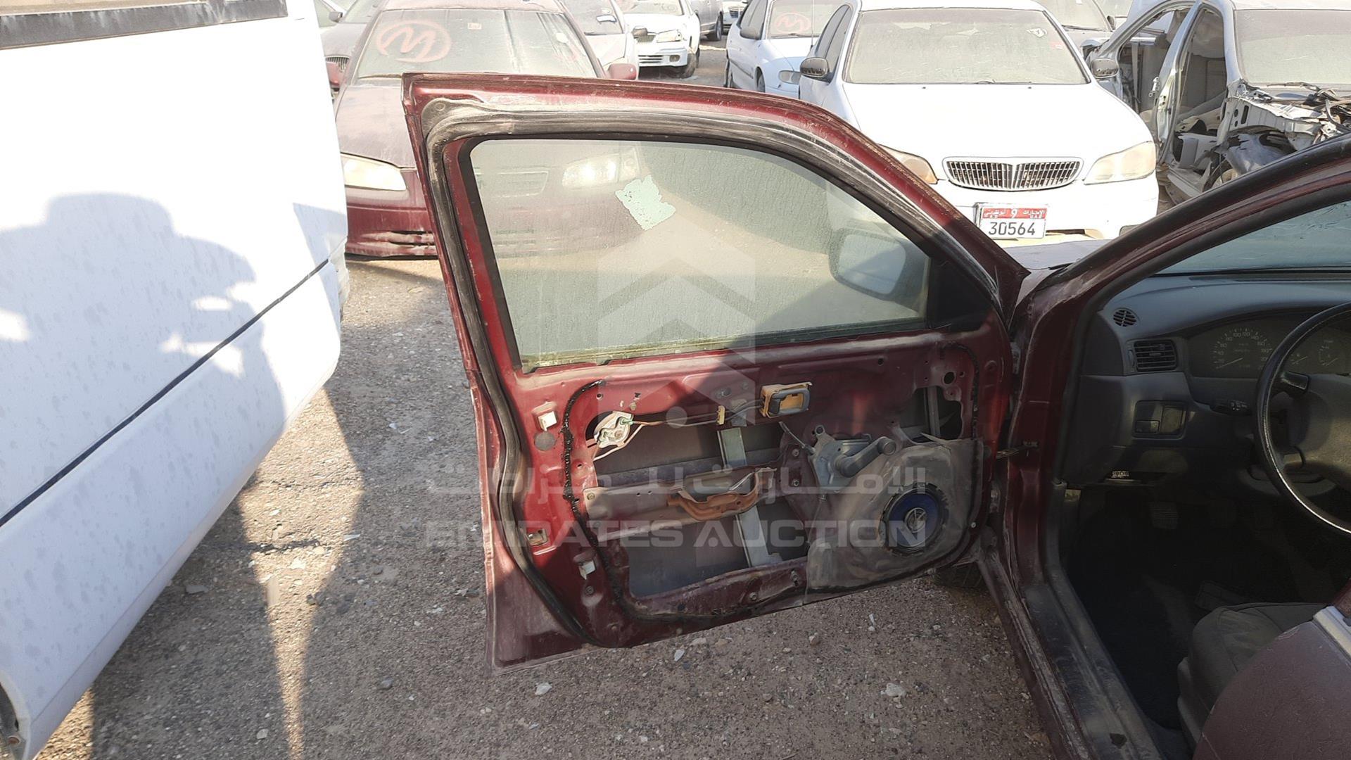 2000 NISSAN SUNNY VIN: JN1BB41S3YW000600