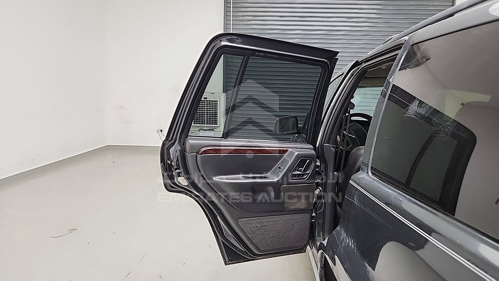 2000 JEEP GRAND CHEROKEE VIN: 1J4GWB8N5YY131019