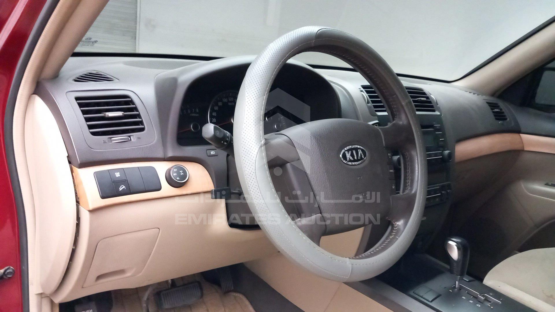 2009 KIA MOHAVE VIN: KNAJH521395029358