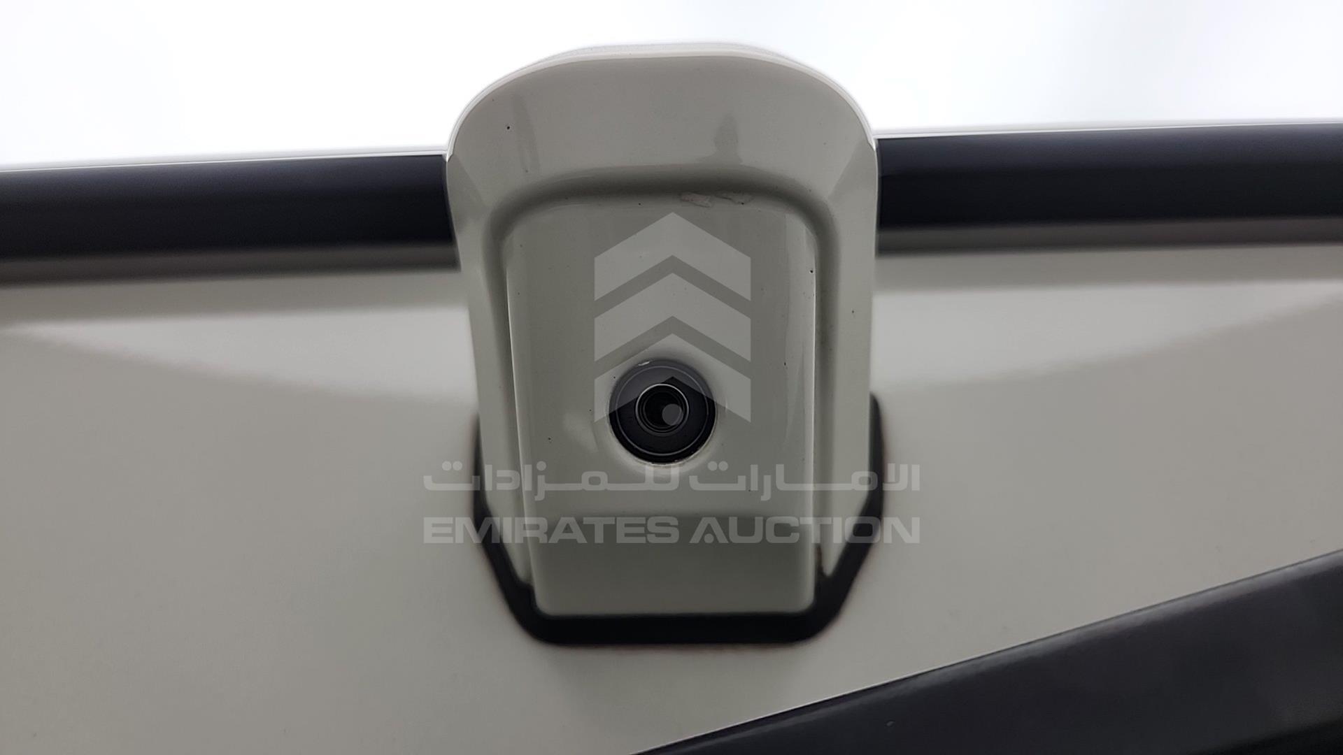 2010 MERCEDES G 500 VIN: WDCYC3GF2AX182583