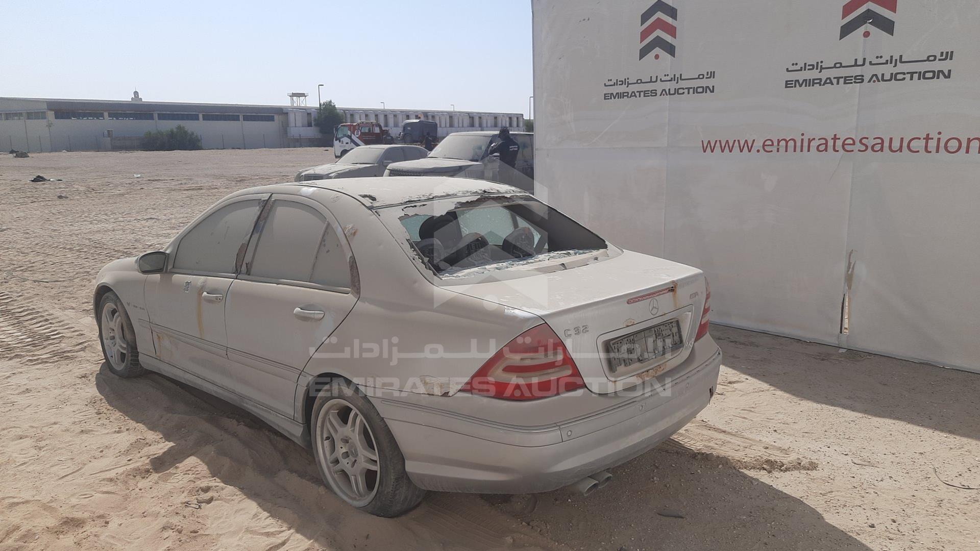 2002 MERCEDES C 320 VIN: WDB2030651F214765