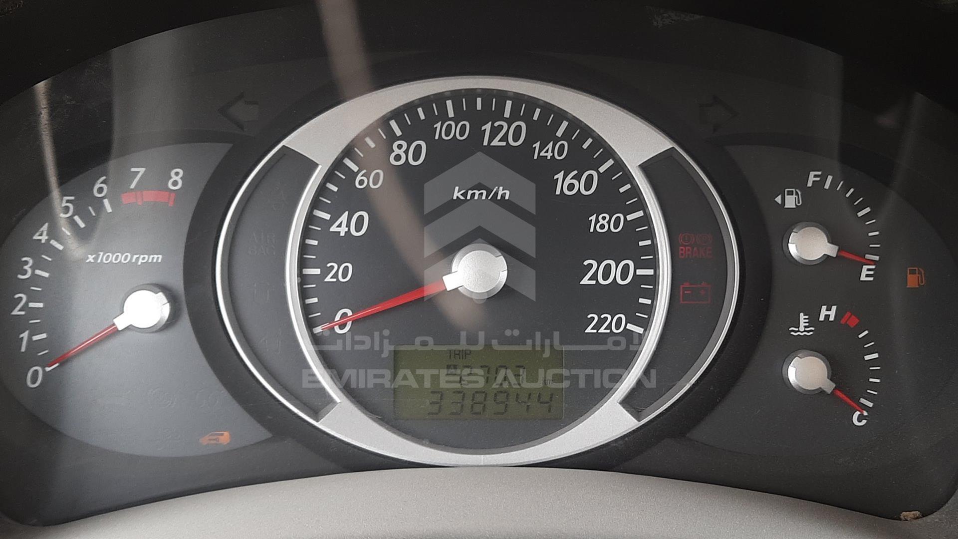 2008 HYUNDAI TUCSON VIN: KMHJM81D08U746604