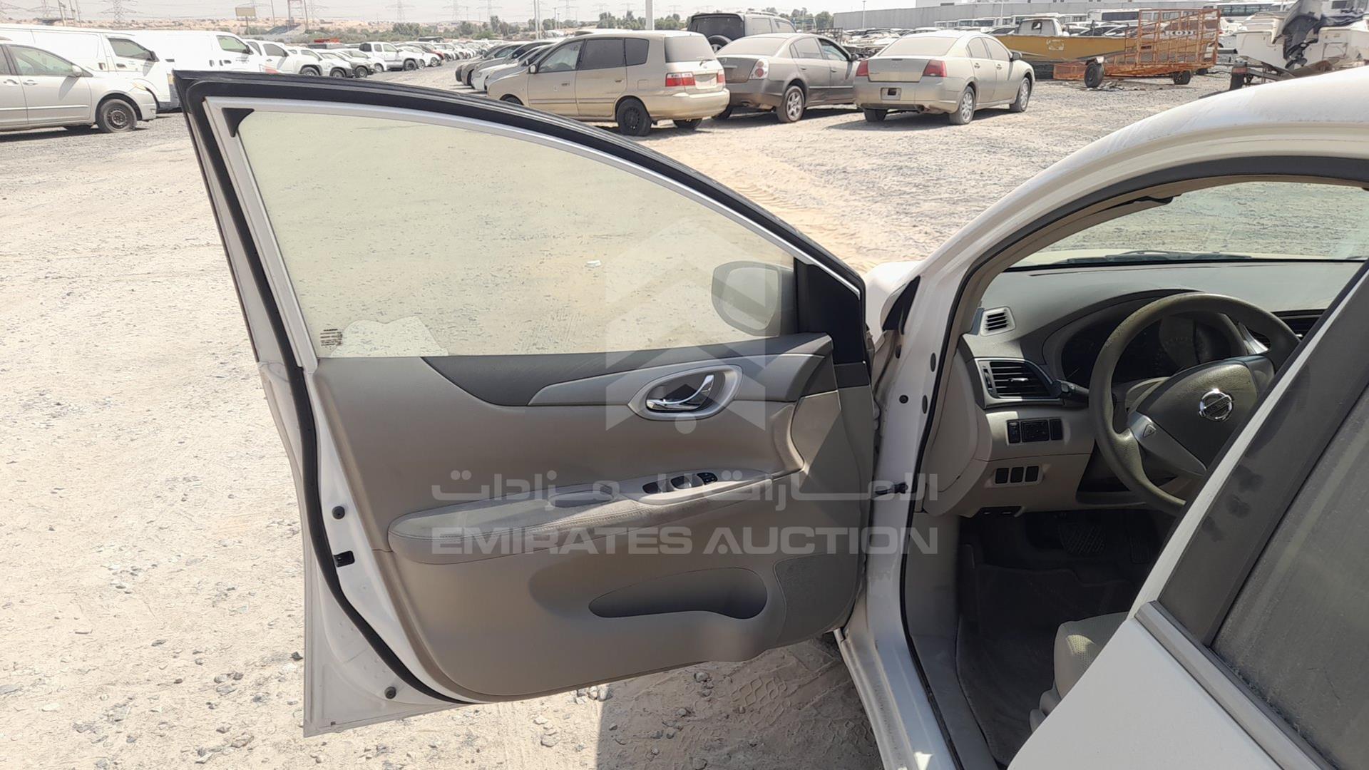 2016 NISSAN TIIDA VIN: MNTBC2C91G6010879