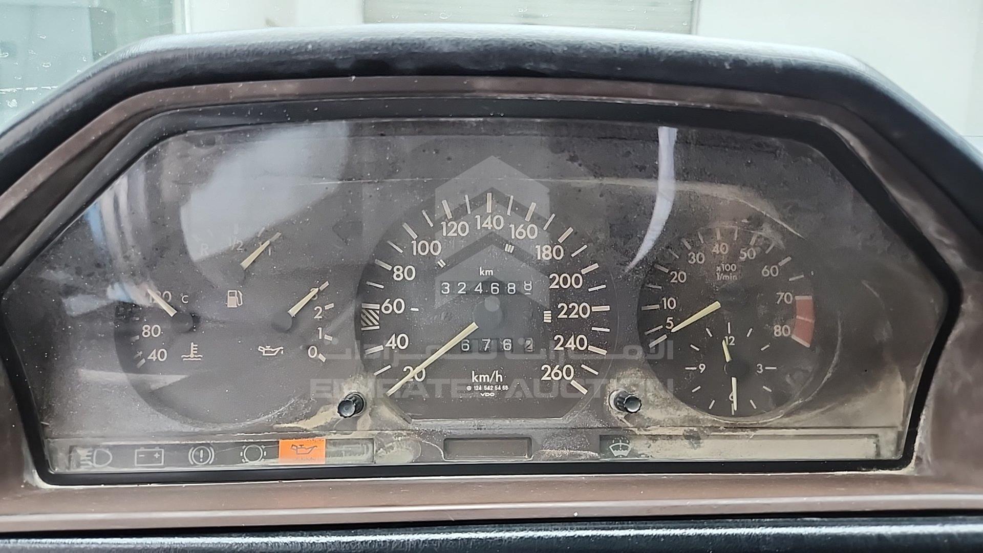 1991 MERCEDES 320 CE VIN: WDB1240511B497055