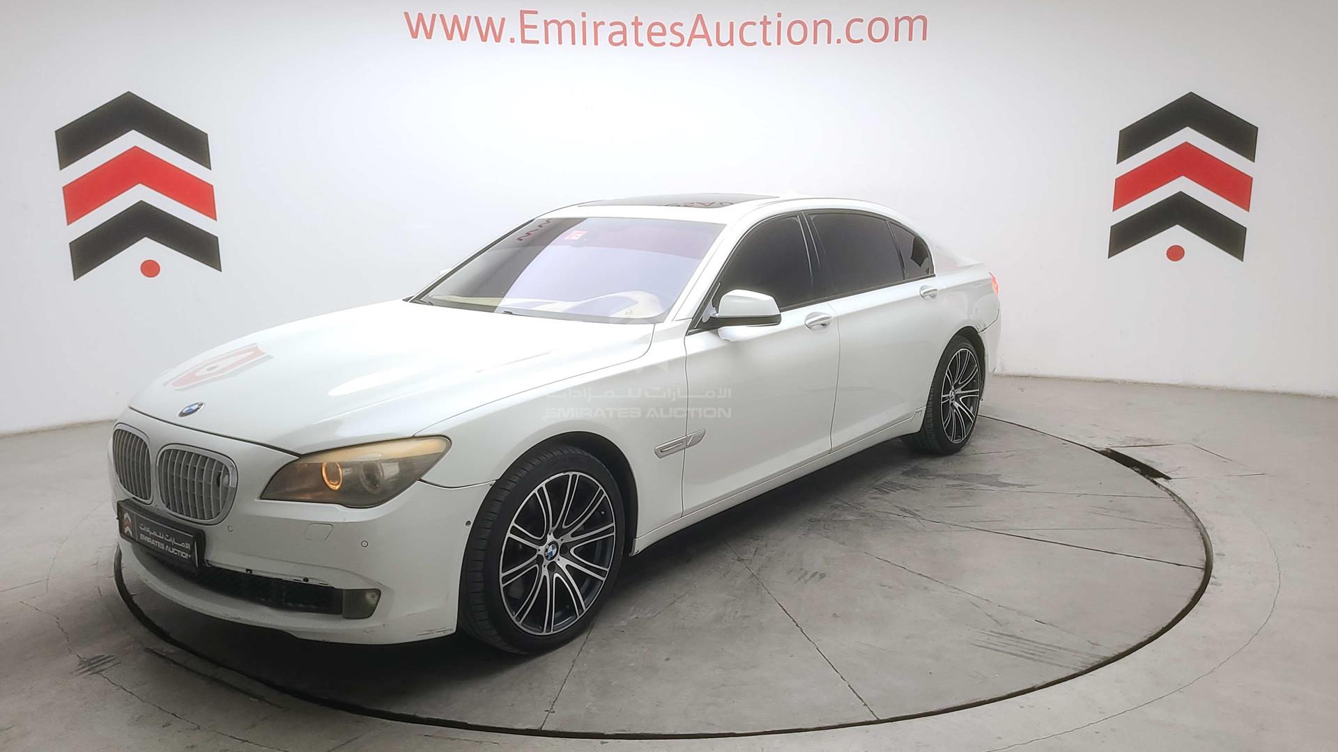 2009 BMW 750 I VIN: WBAKB81069CY52975