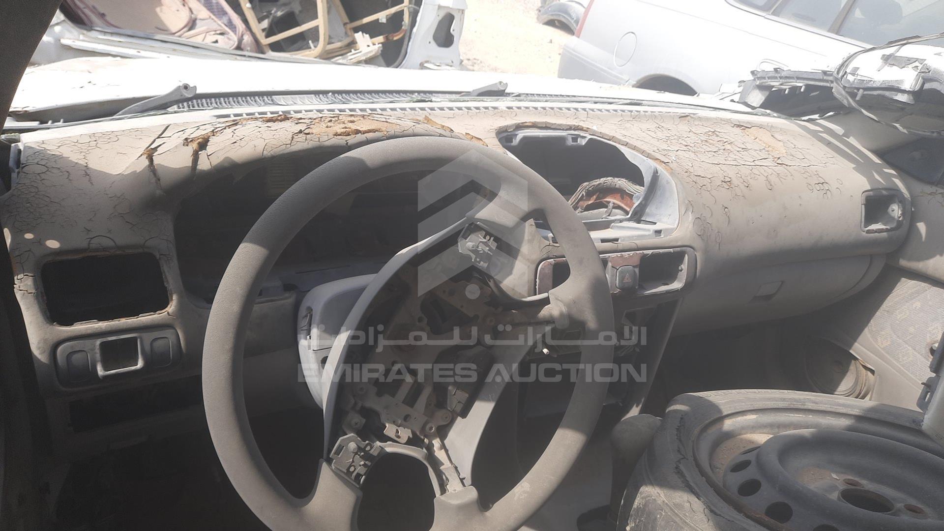 0 TOYOTA --- VIN: JTB53AEB2X0003264
