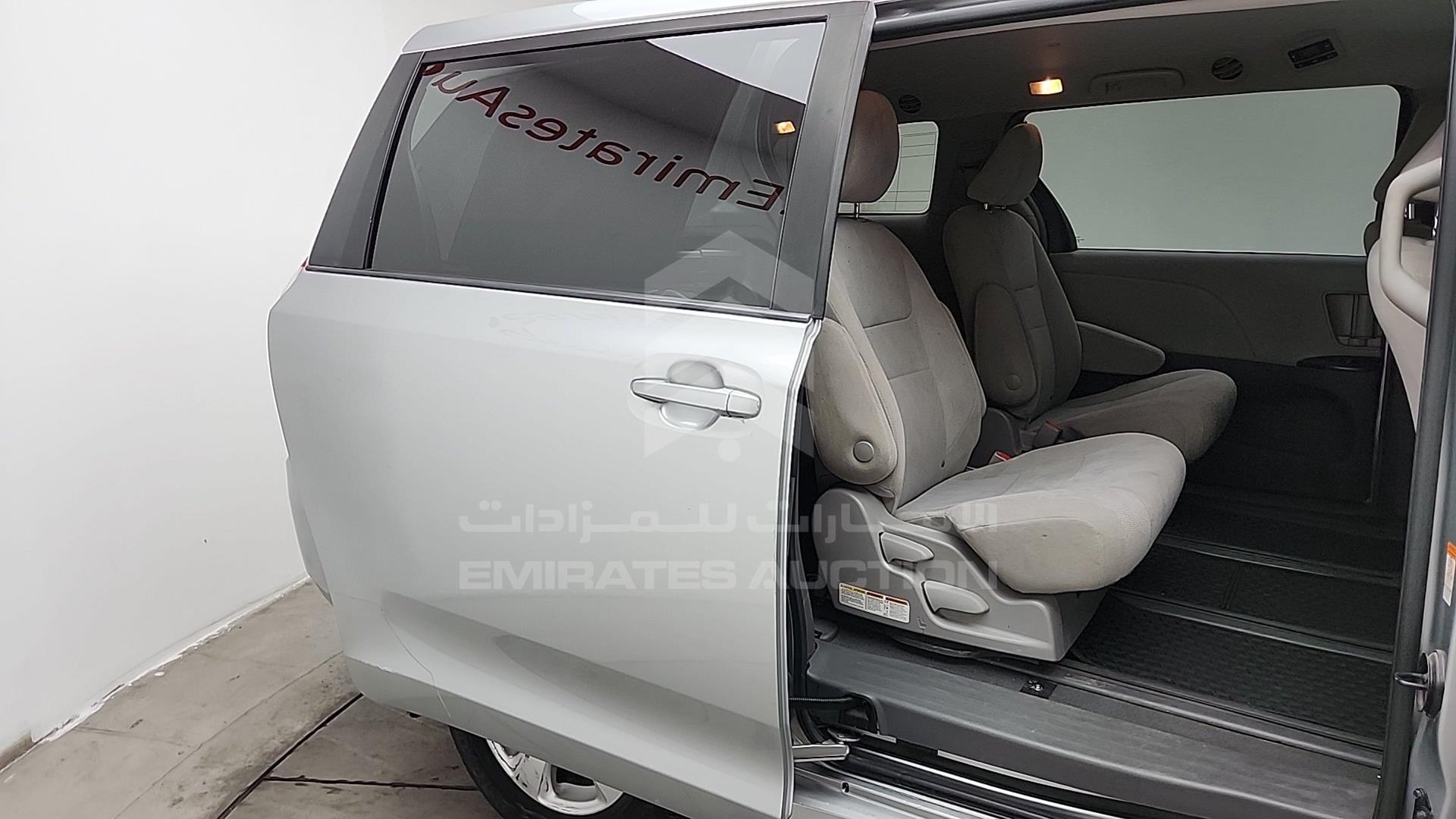 2020 TOYOTA SIENNA VIN: 5TDZZ3DC4LS023172