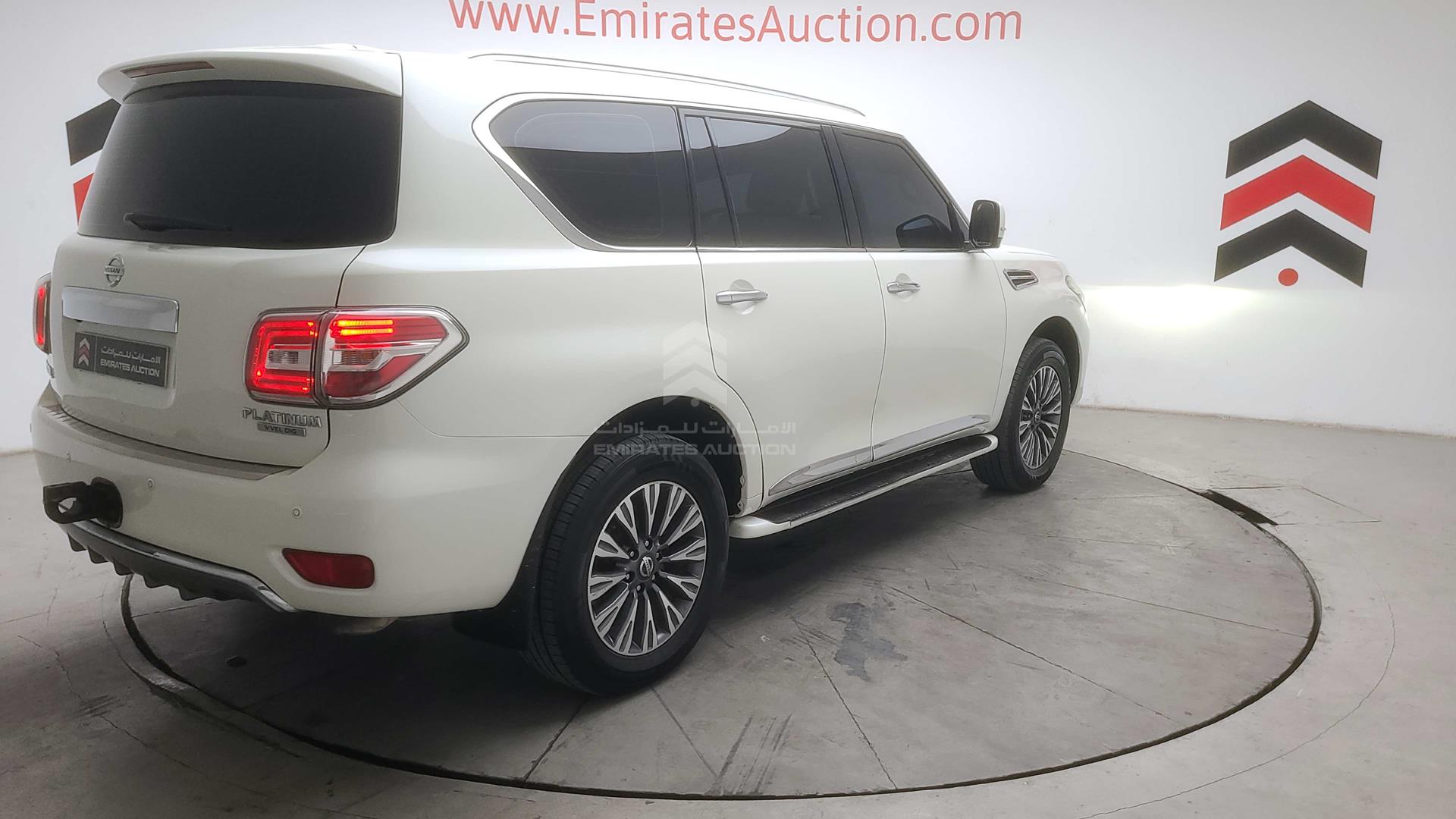 2017 NISSAN PATROL VIN: JN8BY2NY0H9005352