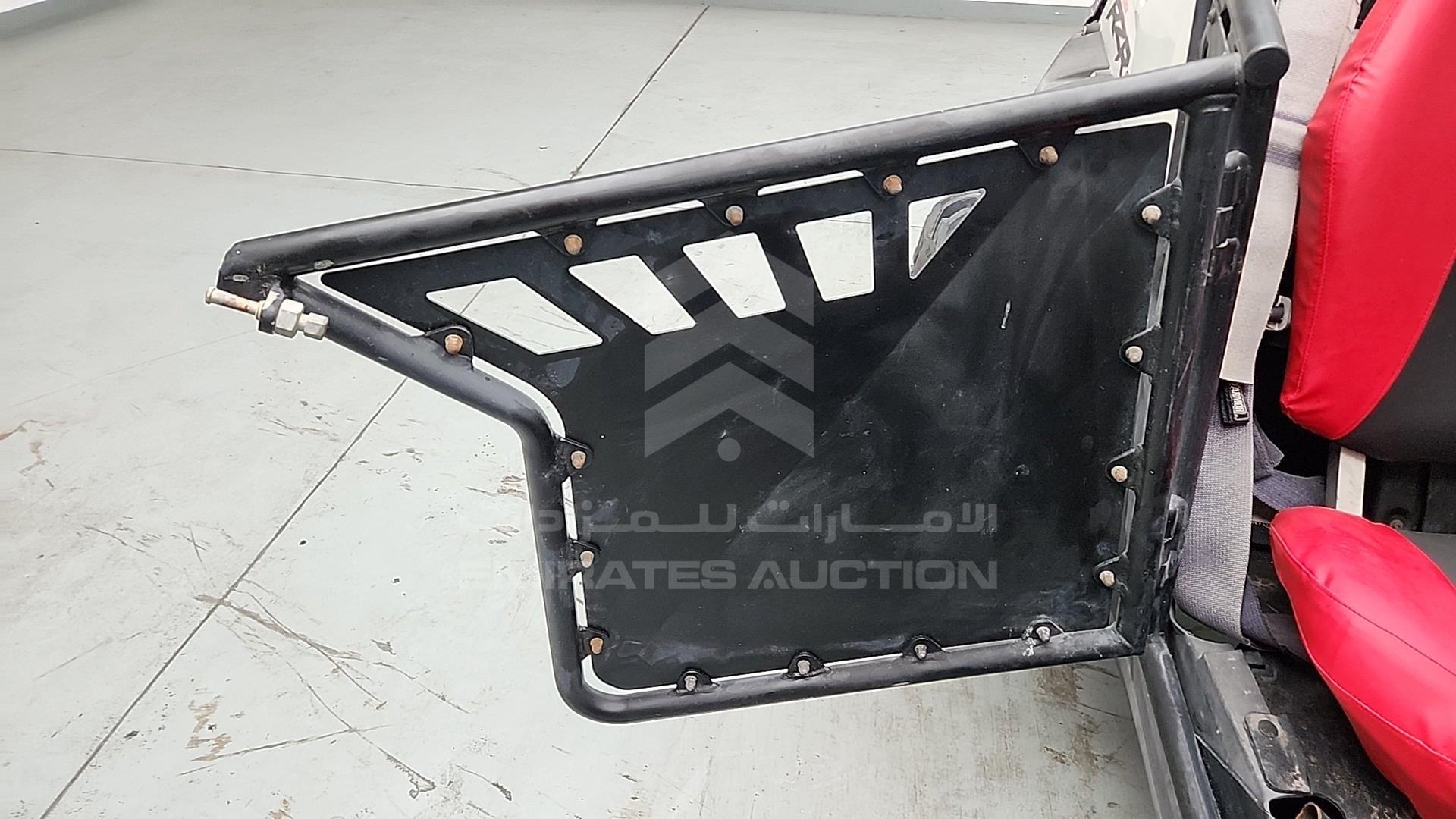0 POLARIS RZR 800 VIN: 4XAVH76A7AD824229