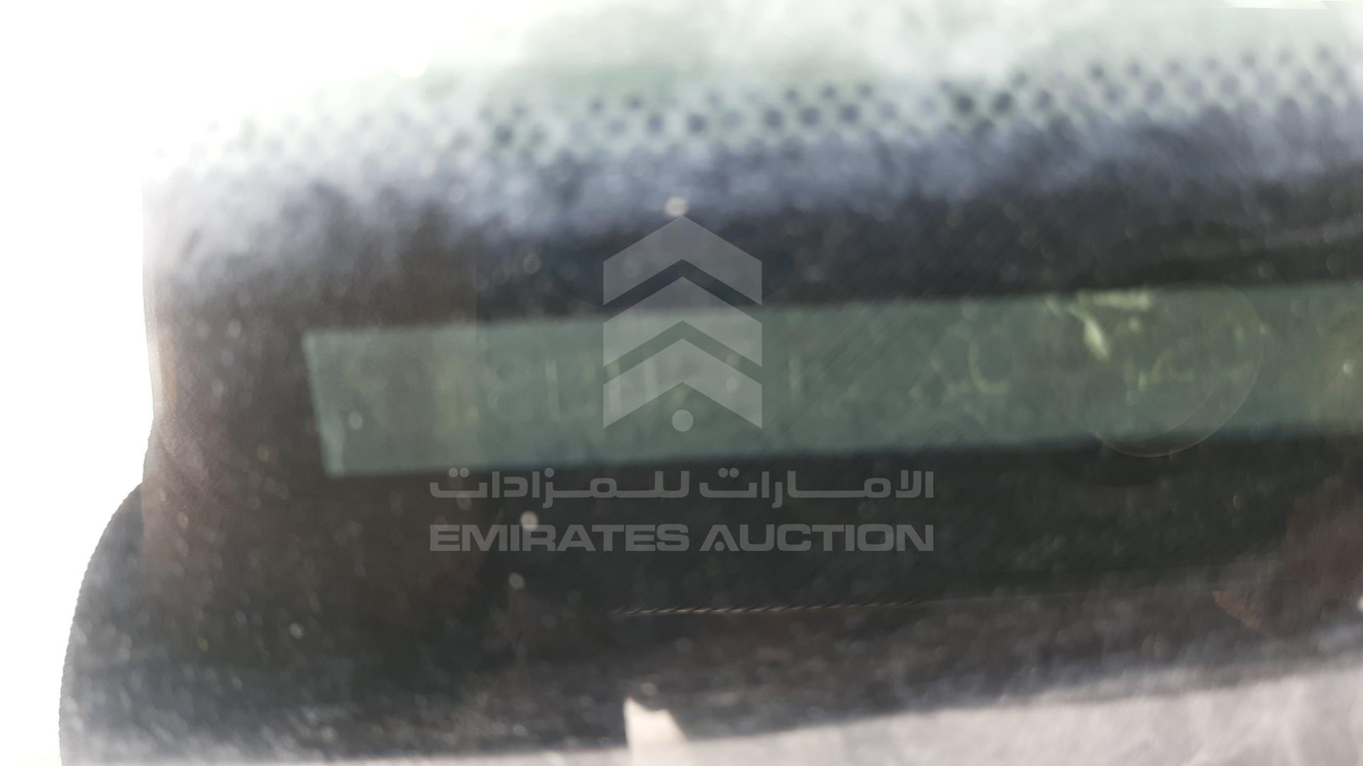 1999 LEXUS LS400 VIN: JT8BH28F2X0142302