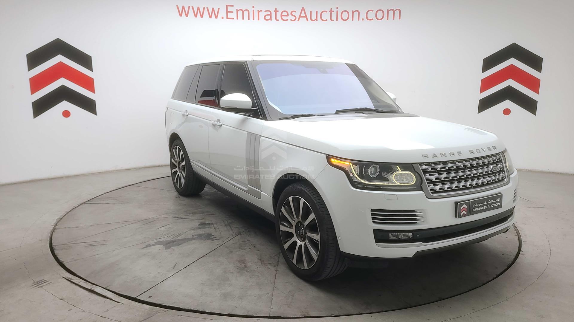 2014 RANGE ROVER VOGUE VIN: SALGA2EF0EA174181
