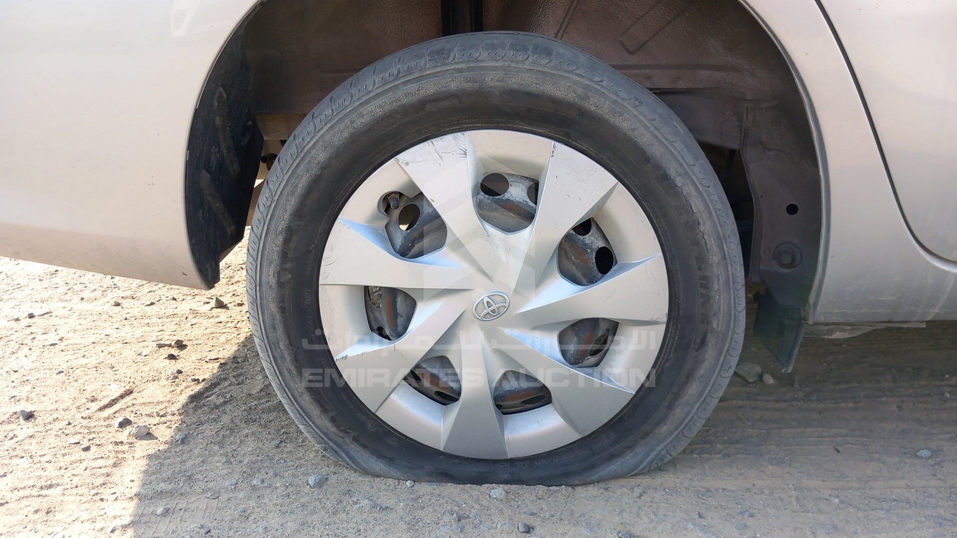 2019 TOYOTA YARIS VIN: MHFB29F35K2065768