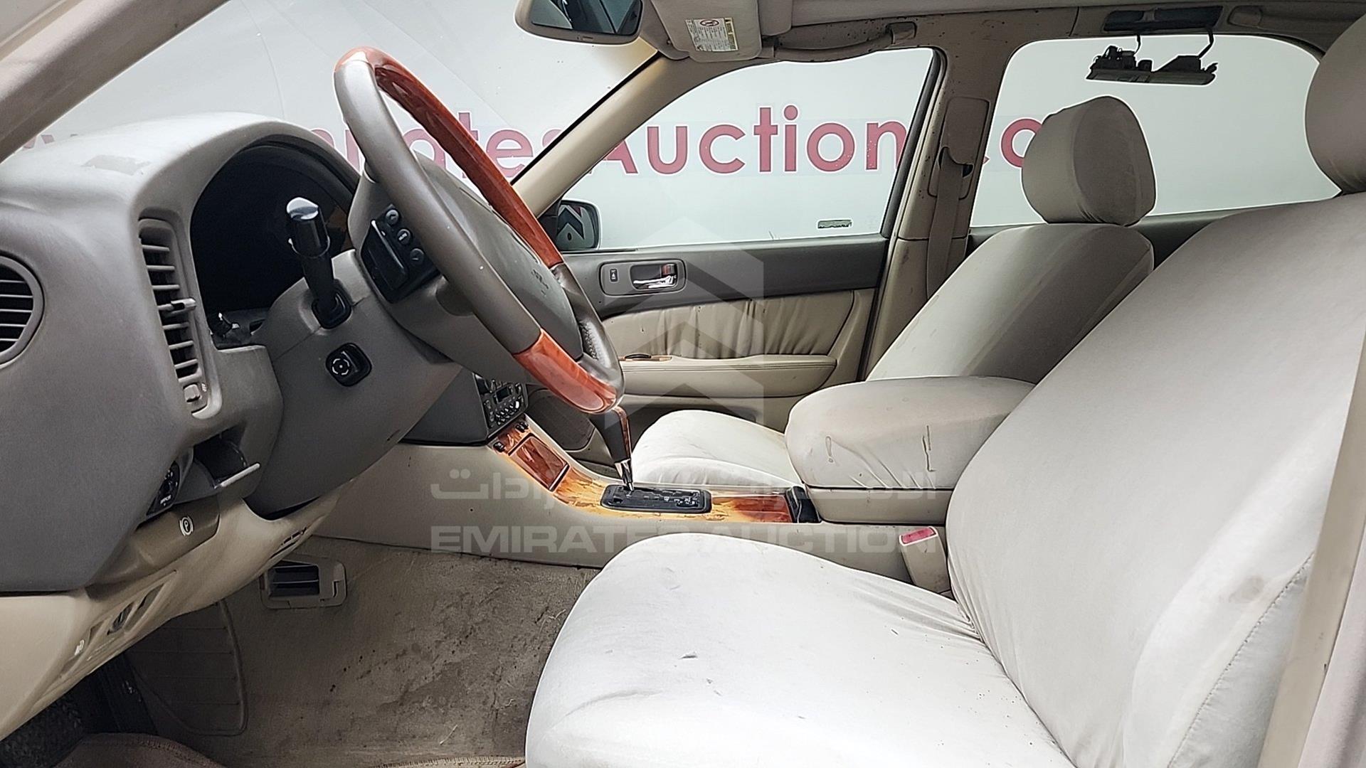 1998 LEXUS LS400 VIN: JT8BH28F8W0126636