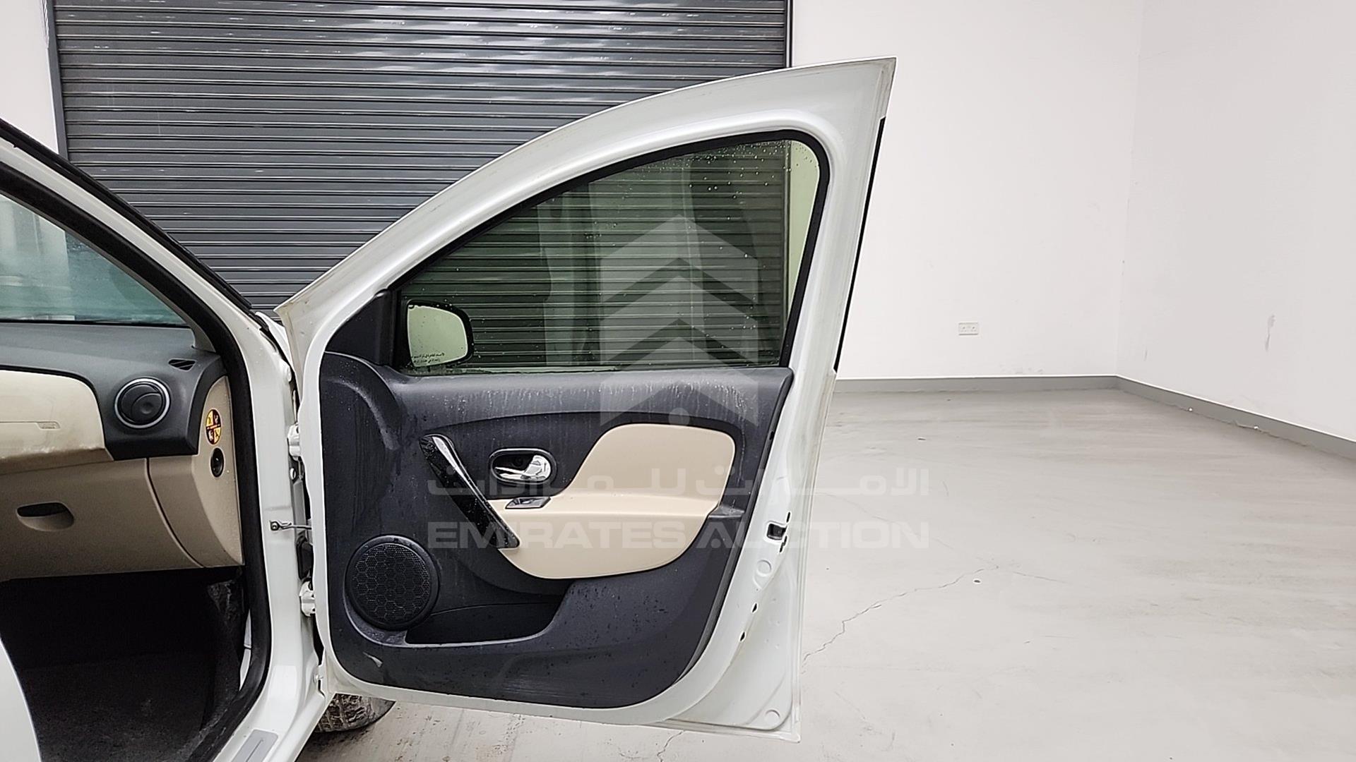 2017 RENAULT SYMBOL VIN: VF14SRAB9HT518696