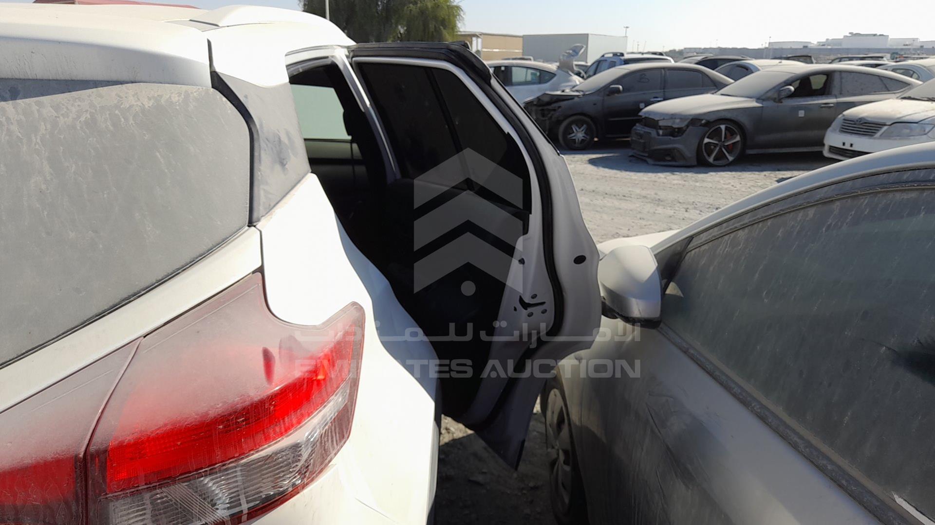 2020 NISSAN KICKS VIN: 3N1CP5C96LL464078
