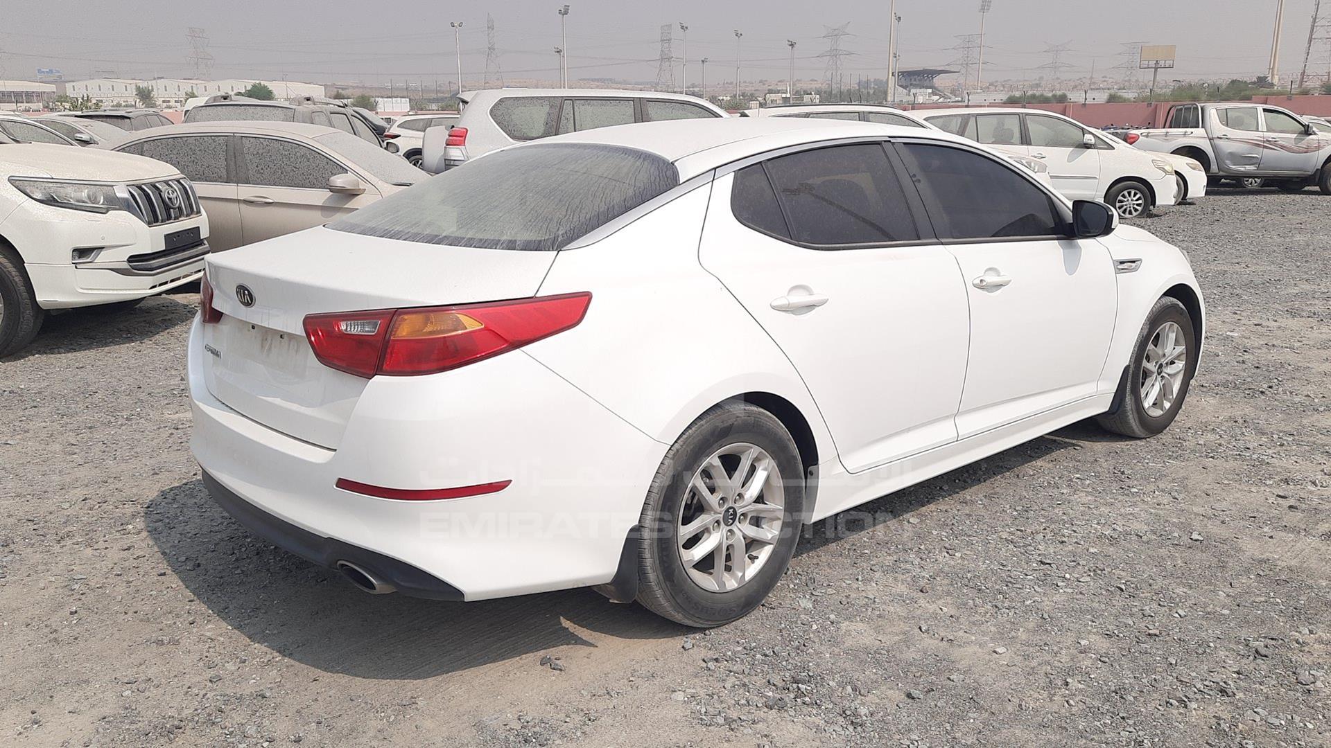 2015 KIA OPTIMA VIN: KNAGM4192F5554589