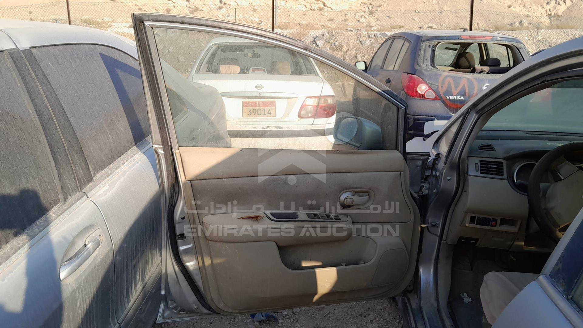 2008 NISSAN TIIDA VIN: JN1CC11C88T016009