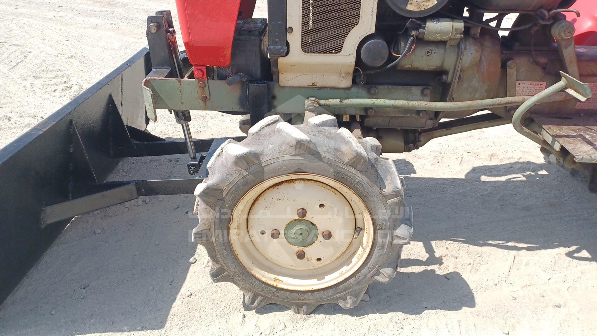 0 YANMAR --- VIN: YM1300D05117