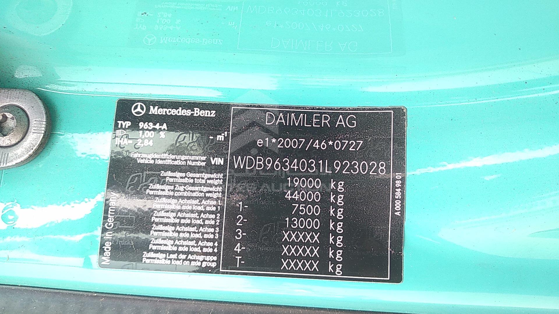 2015 MERCEDES --- VIN: WDB9634031L923028