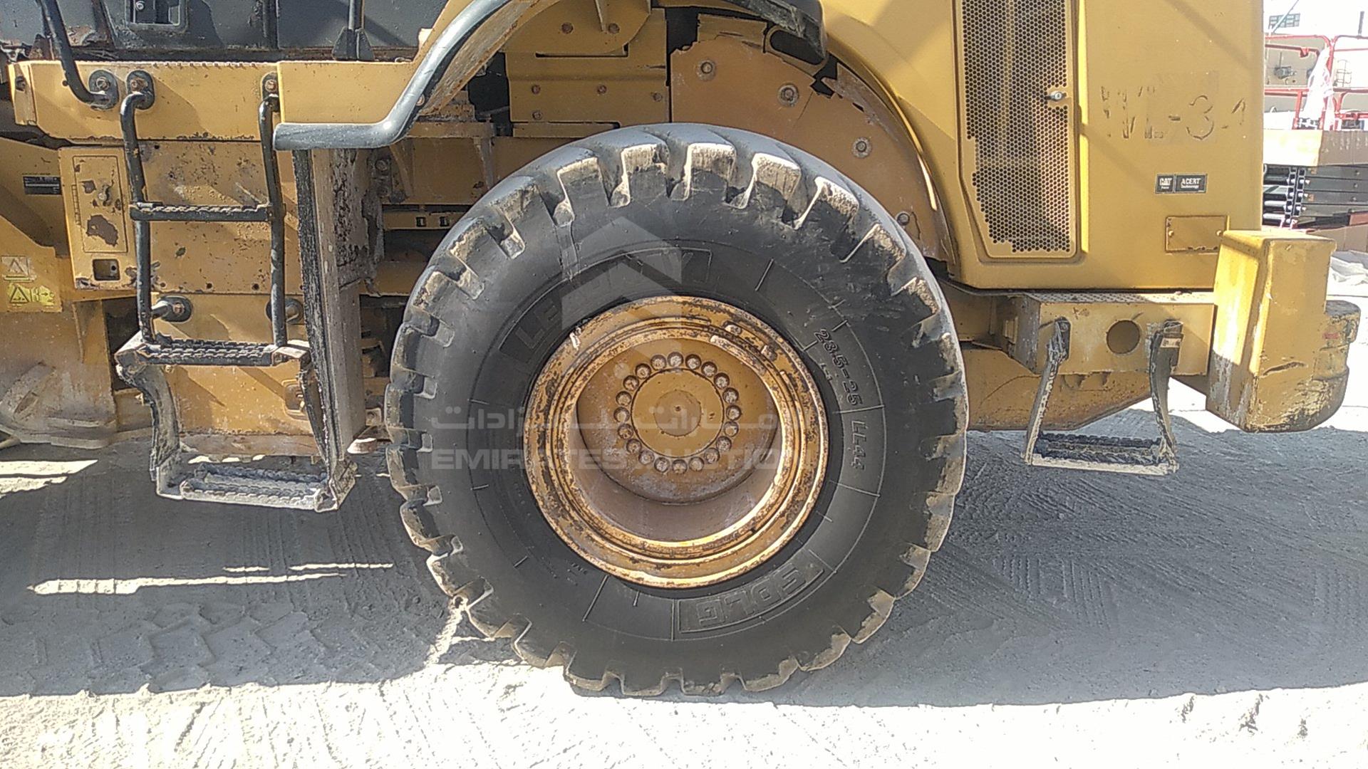 2011 CATERPILLAR 950H VIN: CAT0950HCN1A04588