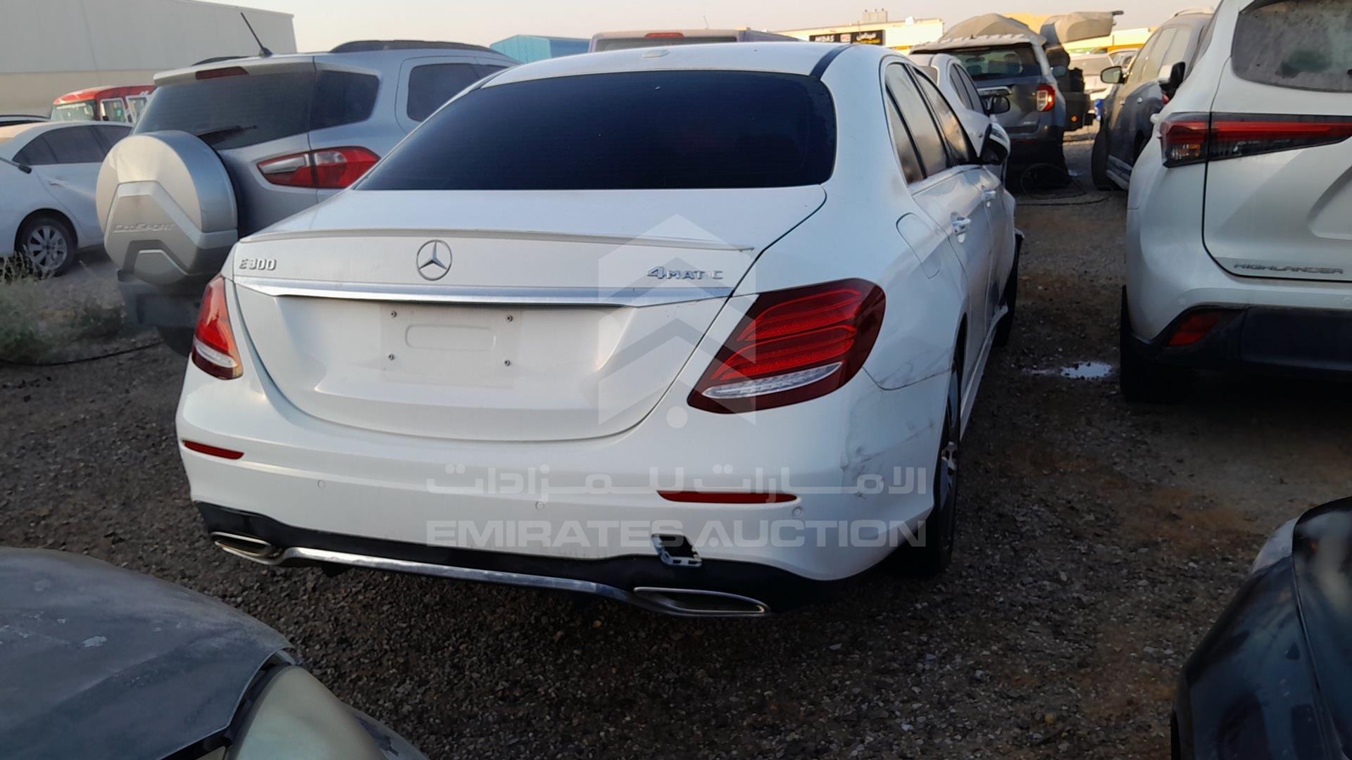 2017 MERCEDES E 300 VIN: WDDZF4KB2HA053483