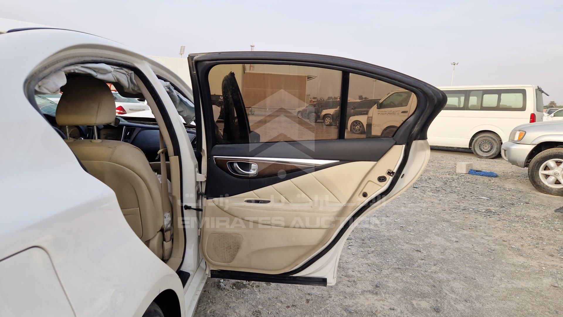 2018 INFINITI Q50 VIN: JN1CV7AP7JM700372
