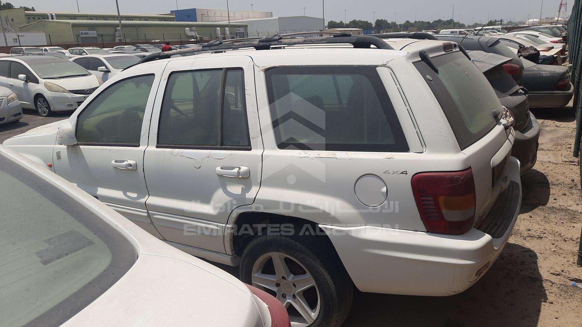 2000 JEEP GRAND CHEROKEE VIN: 1J4GW58N3YY122871