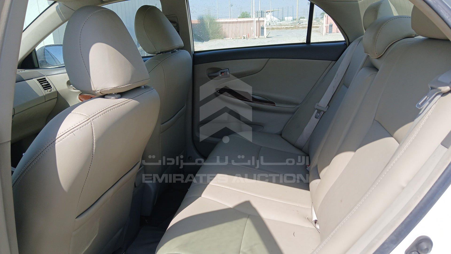 2008 TOYOTA COROLLA VIN: JTDBR40EX89007675