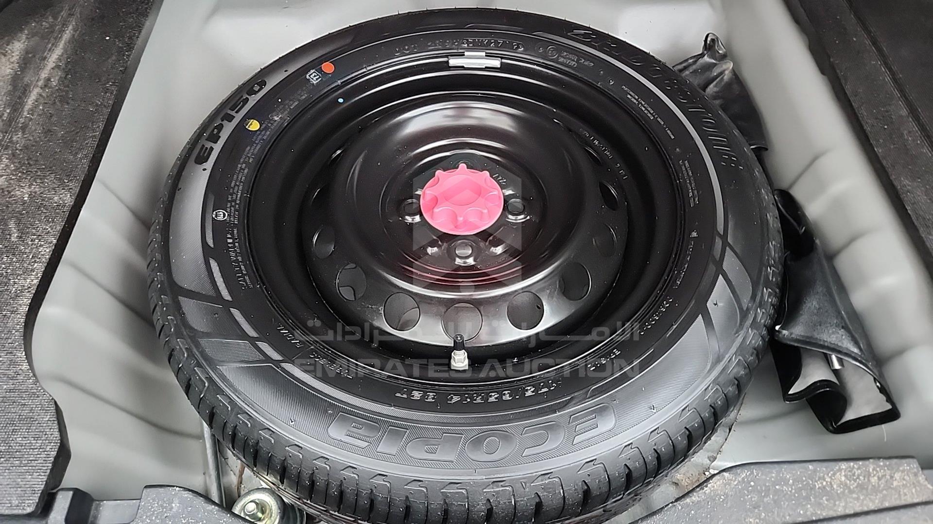 2019 TOYOTA YARIS VIN: MHFB29F37K2082541