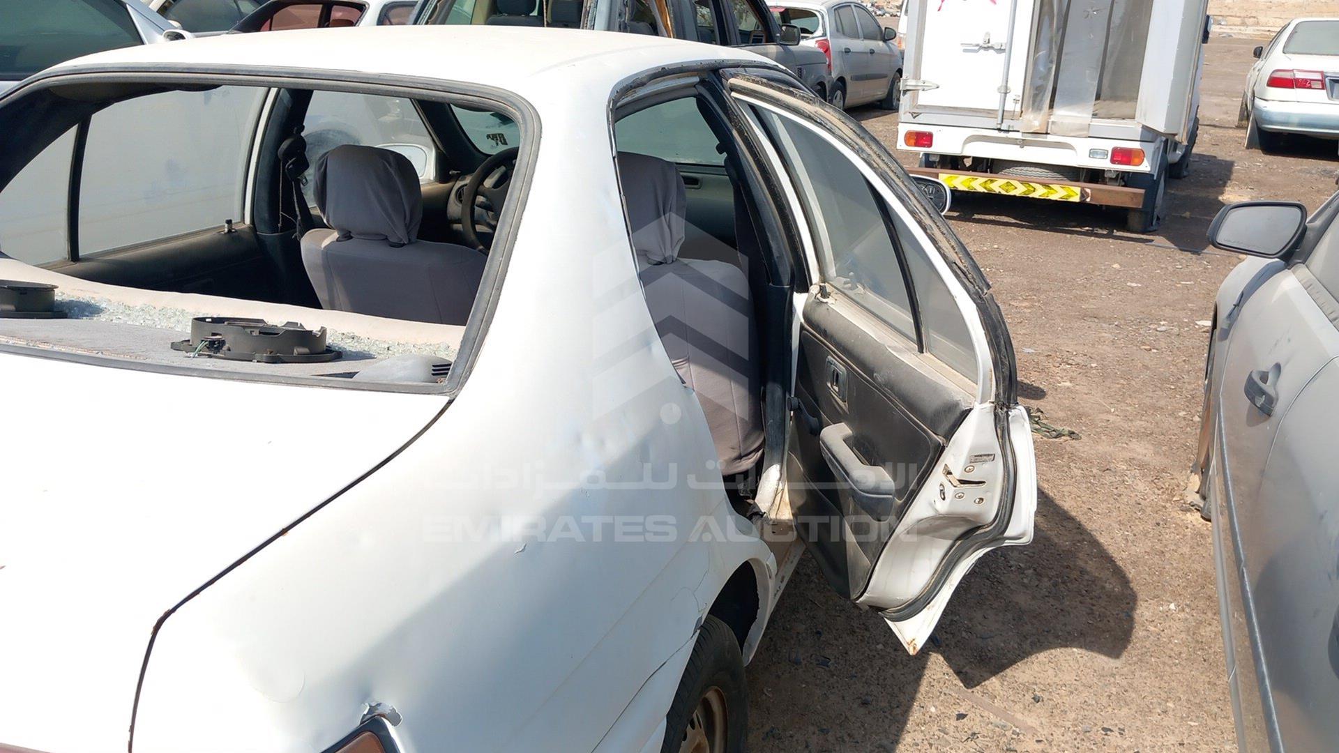0 TOYOTA --- VIN: EL400028584