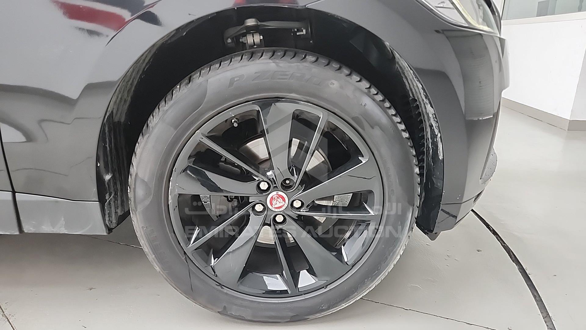 2018 JAGUAR F-PACE VIN: SADCJ2FX7JA251768