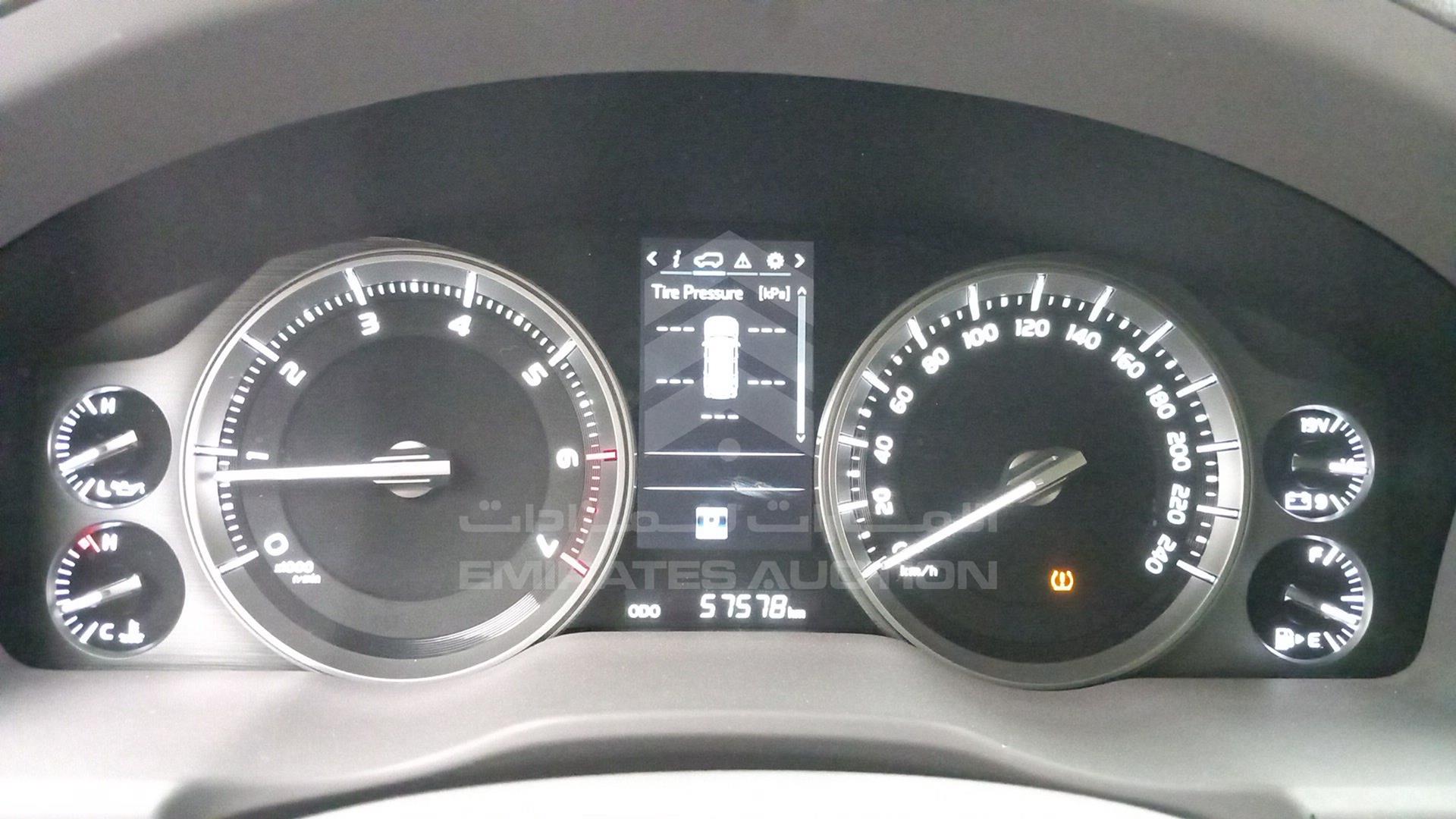 2019 TOYOTA LAND CRUISER VIN: JTMHX01J6K4189139