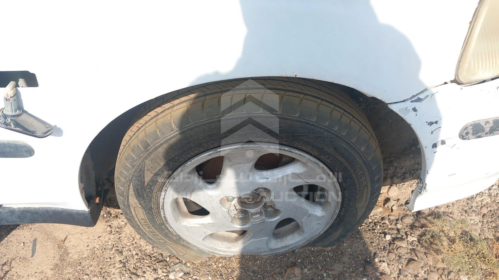 0 HONDA --- VIN: JHMEK35400S108212