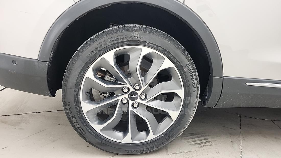 2023 Lincoln Nautilus — Rear Right Tyre — Photo 37