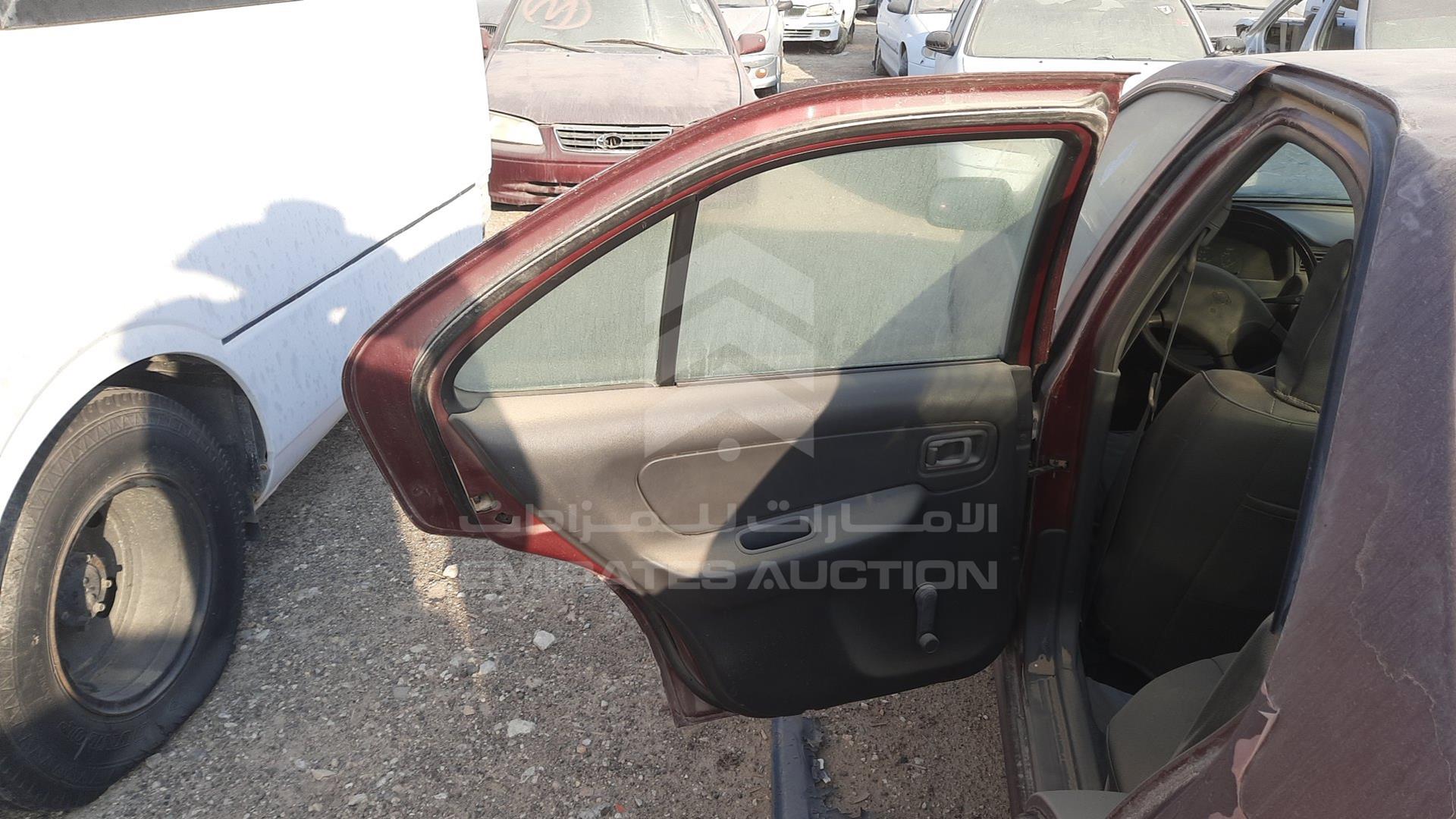 2000 NISSAN SUNNY VIN: JN1BB41S3YW000600