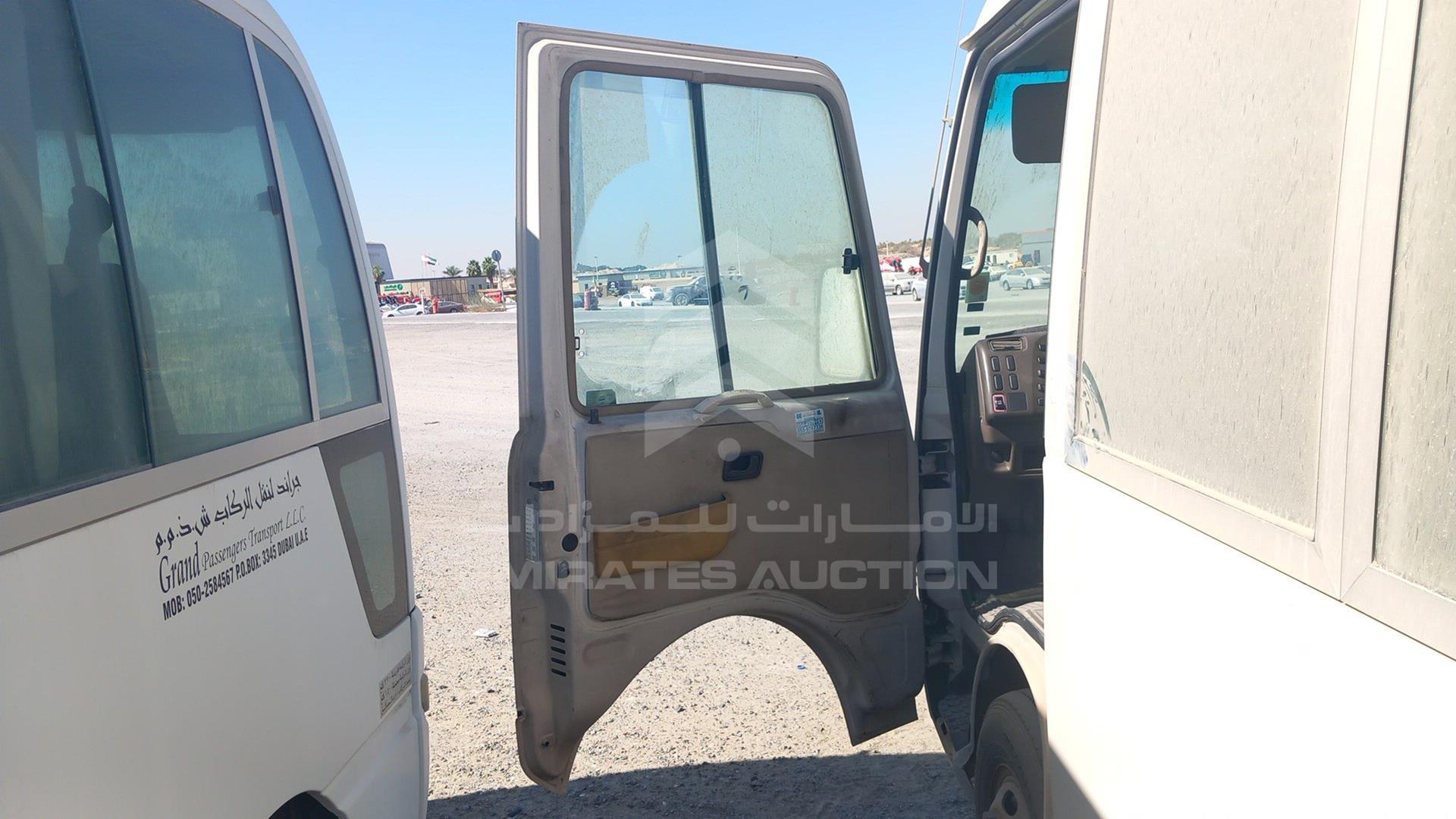 2013 MITSUBISHI ROSA VIN: JL5B3J6P9DRL10185