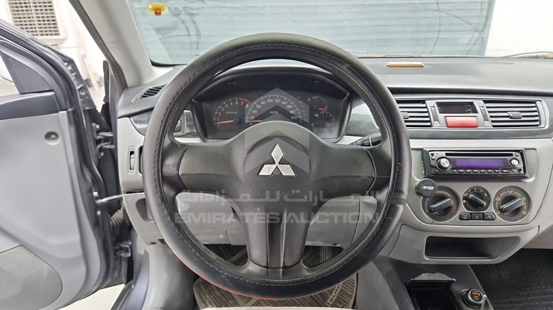 2009 Mitsubishi Lancer — Steering & Mounted Controls — Photo 17