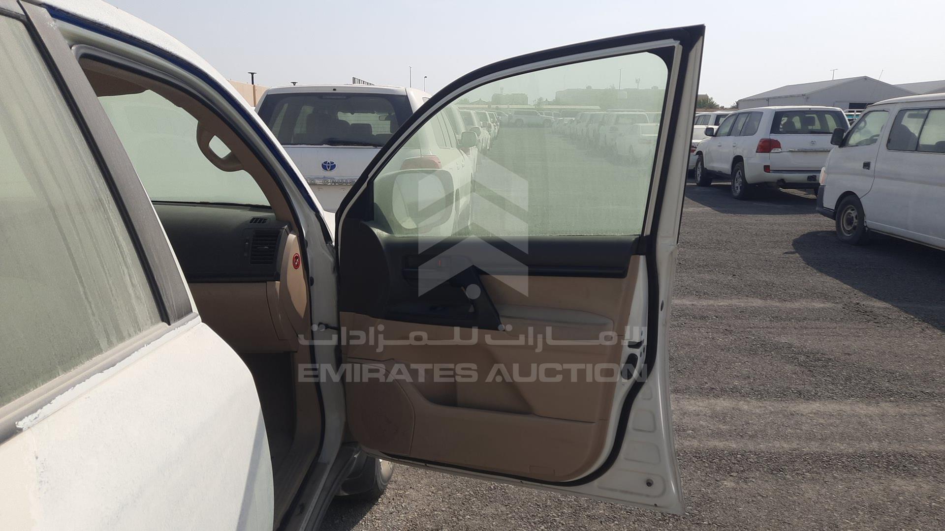 2013 TOYOTA LAND CRUISER VIN: JTMDU09J9D5064936