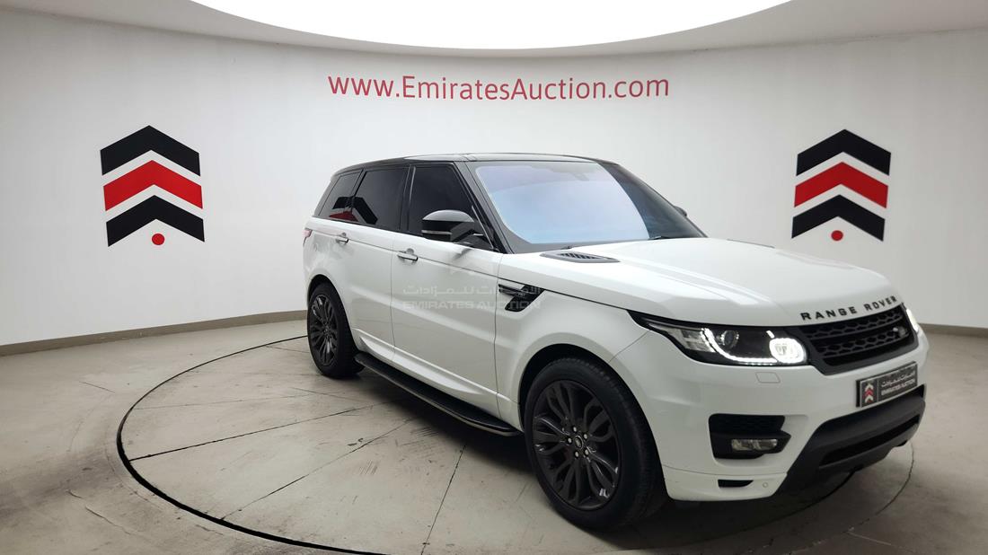 2016 Range Rover Sport — Front Right Angle — Photo 11