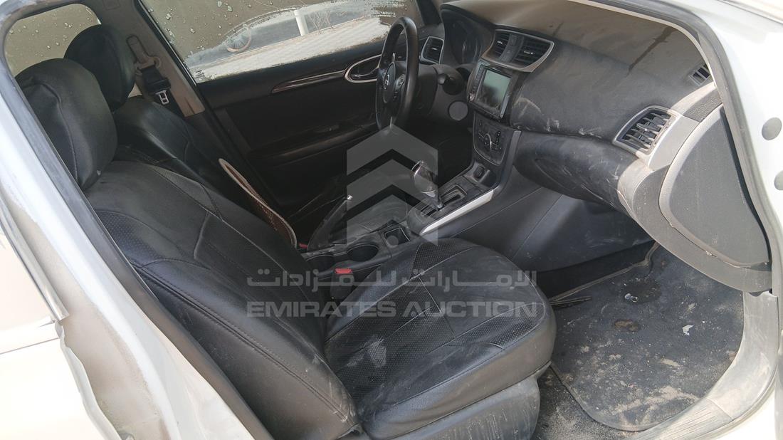 2019 Nissan Sentra — Front Right Passenger Seat View — Photo 22
