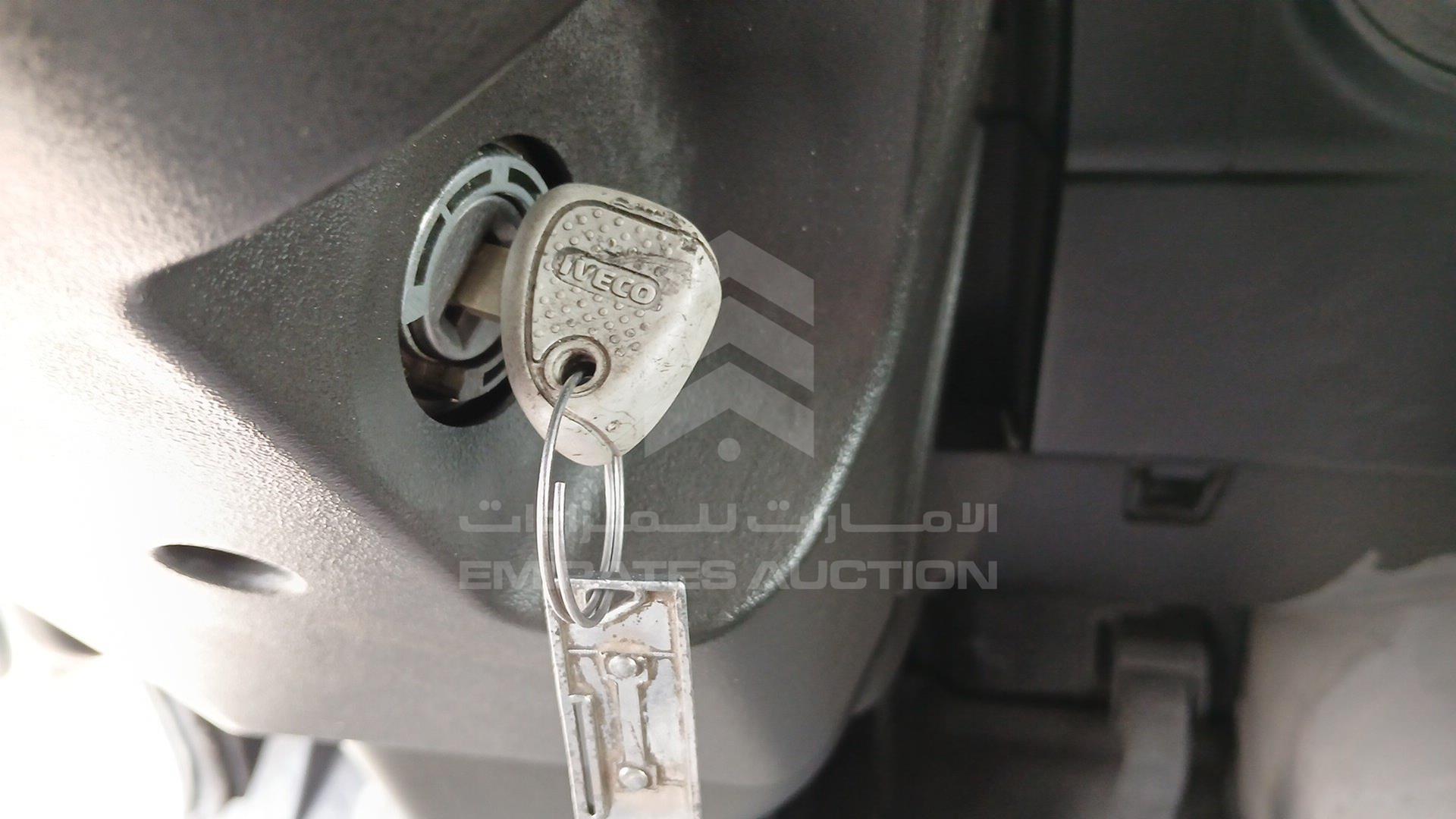 2014 IVECO 380 VIN: WJME3TRE4EC280005